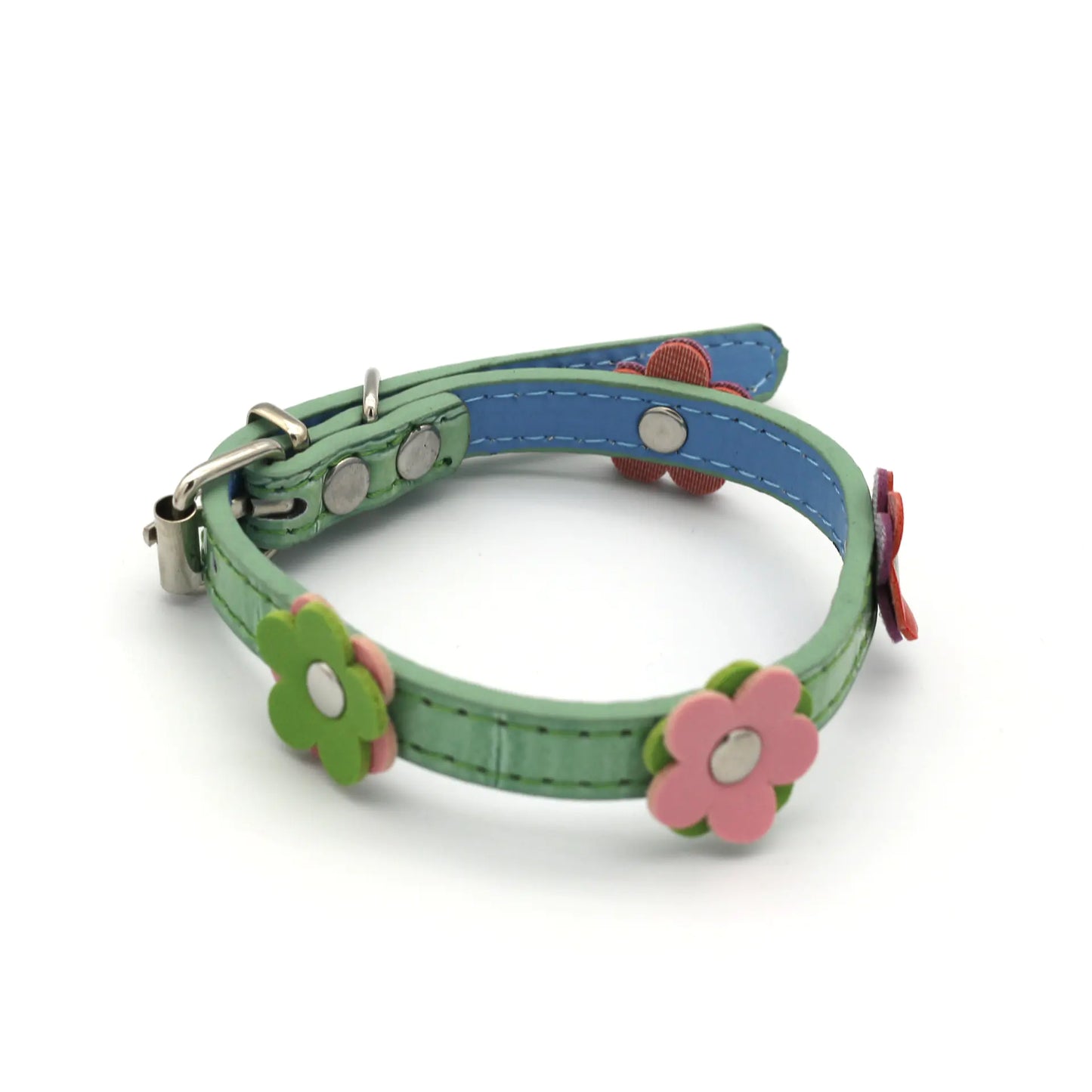 “Floral cat collar with floral designs on a white background