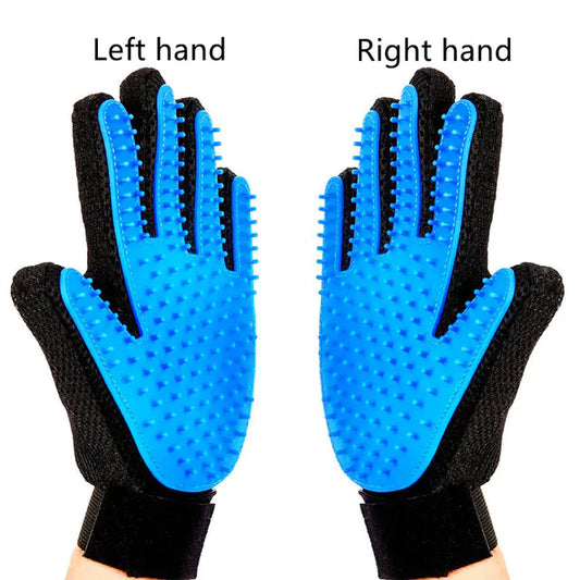 Silicone pet grooming glove in various colours (Left & Right hand options) – for cats and dogs


